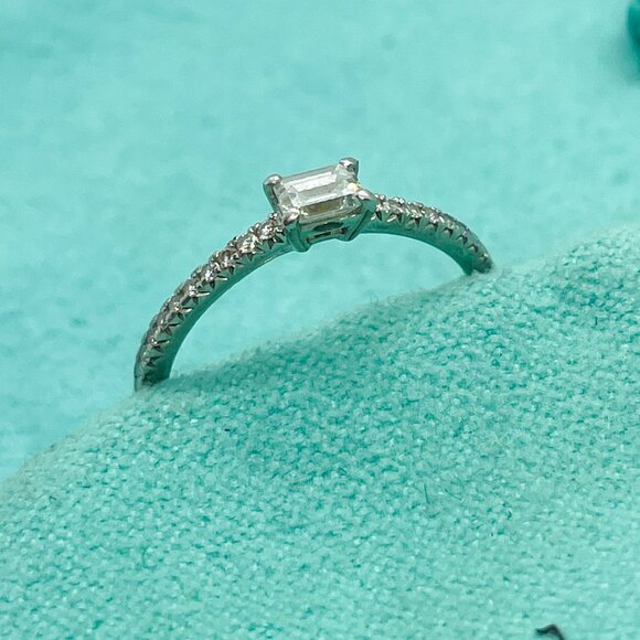 Tiffany & Co. Novo Horizon Platinum Emerald Cut & Round Diamond Ring Size 4.75 - Picture 12 of 14
